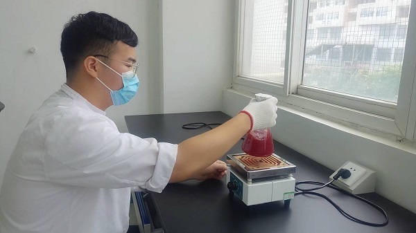 �齫������