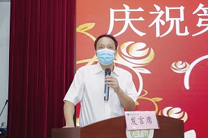 �齫������