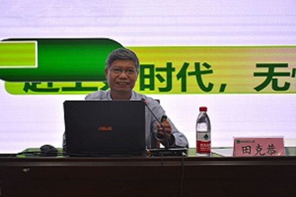 �齫������