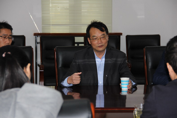 �齫������