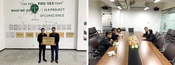 �齫������