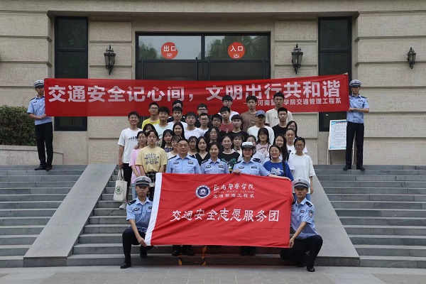 �齫������