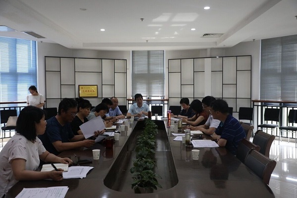 �齫������