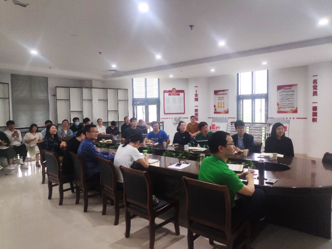 �齫������