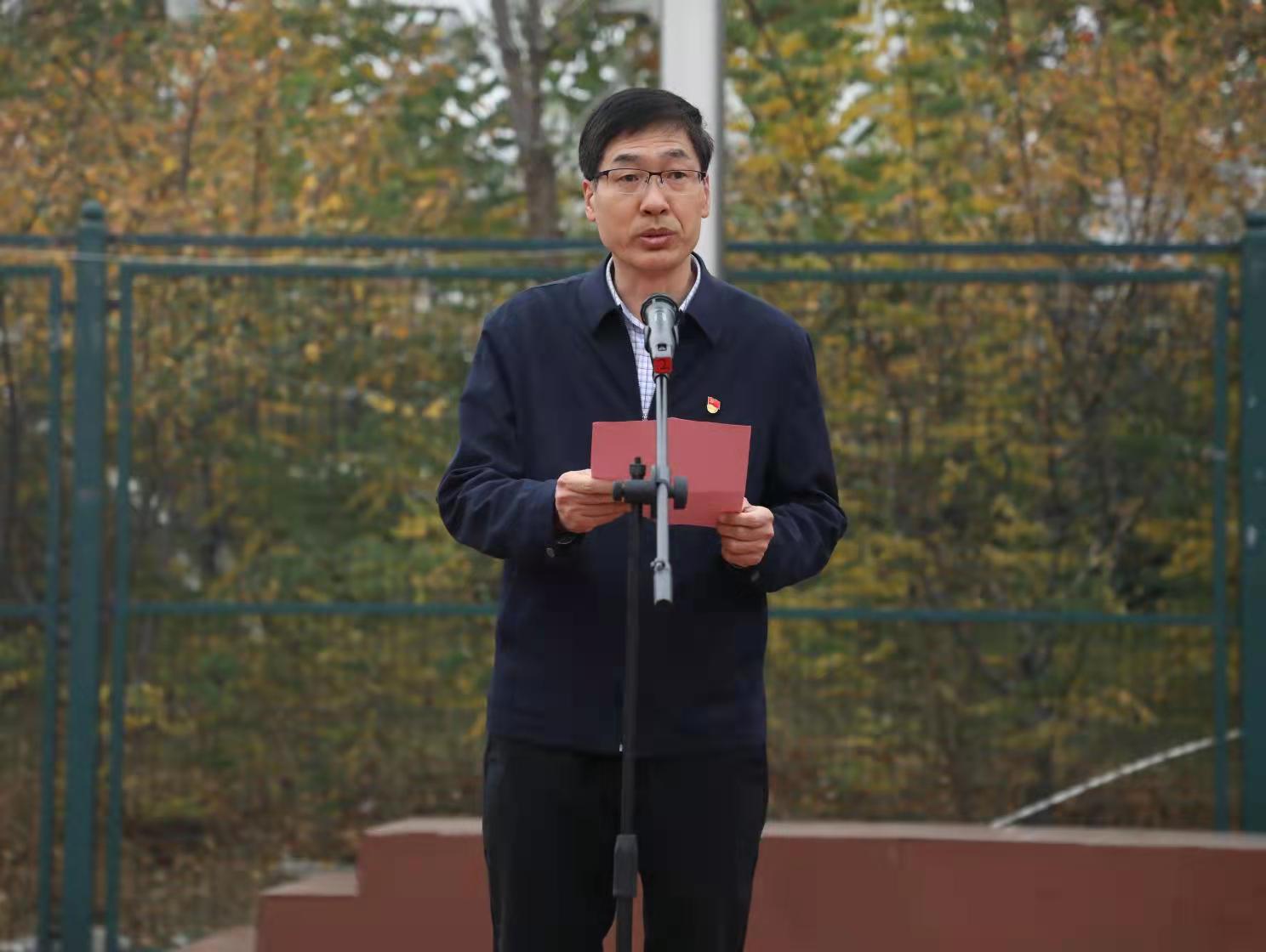 �齫������