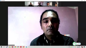 �齫������