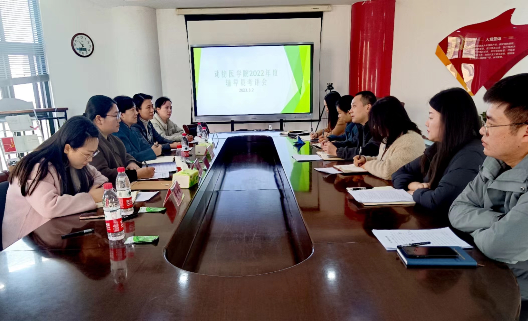 �齫������