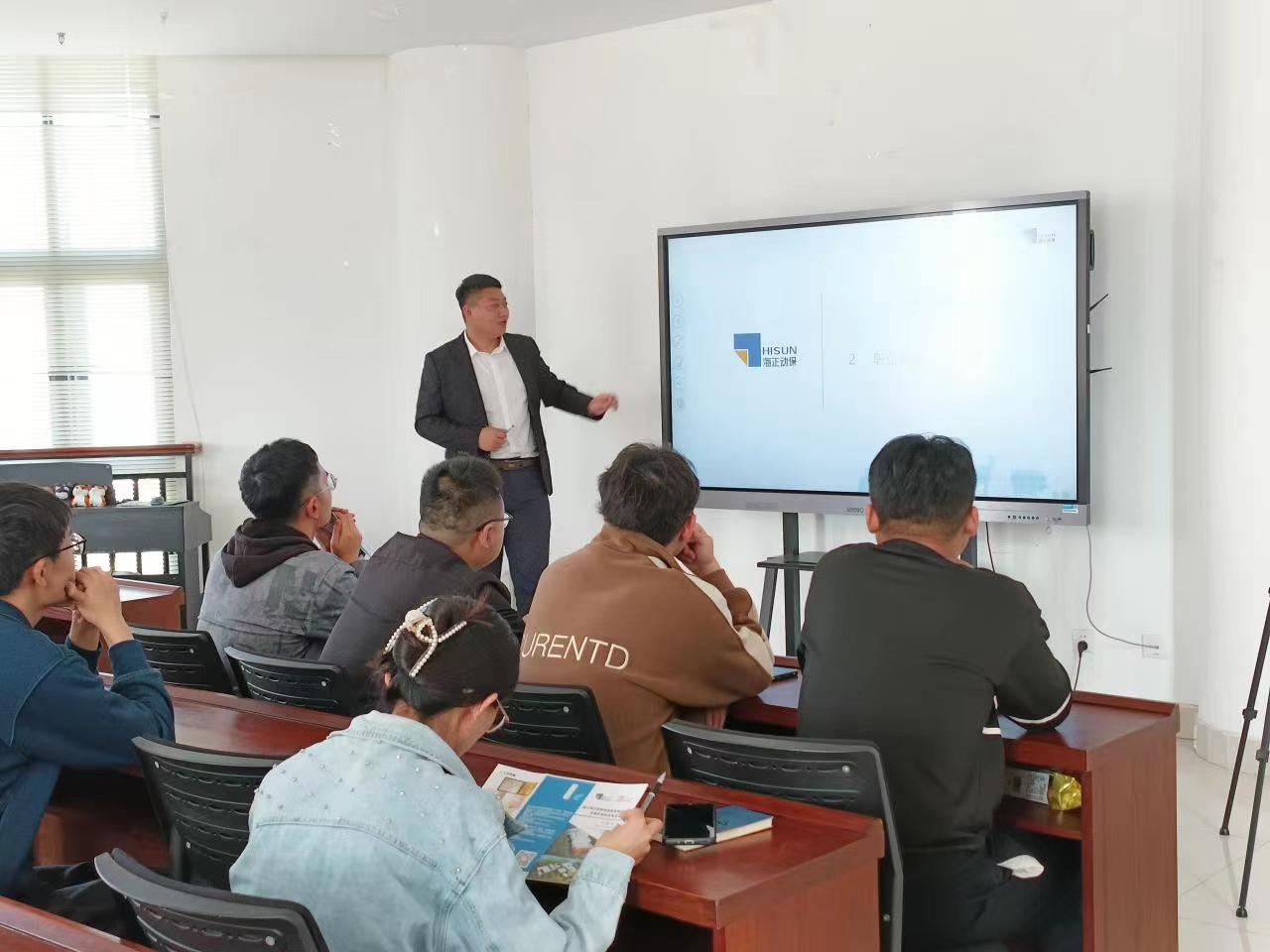 �齫������