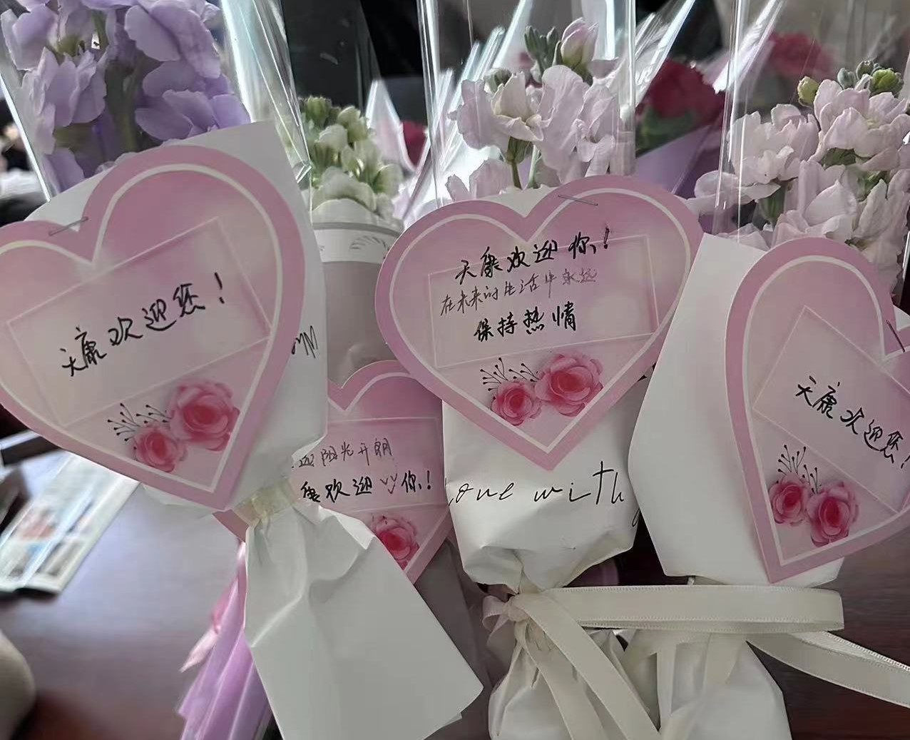 �齫������