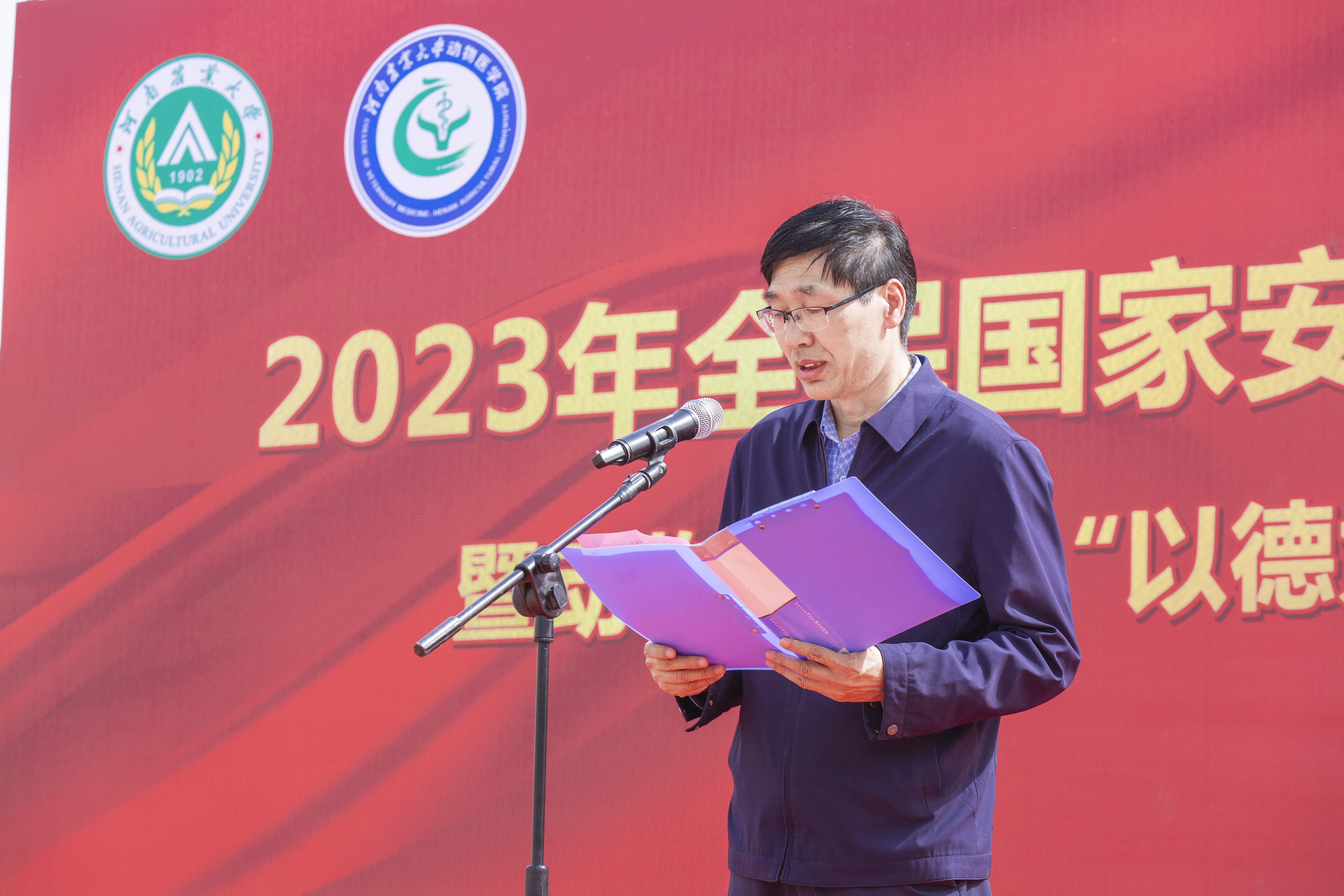 �齫������