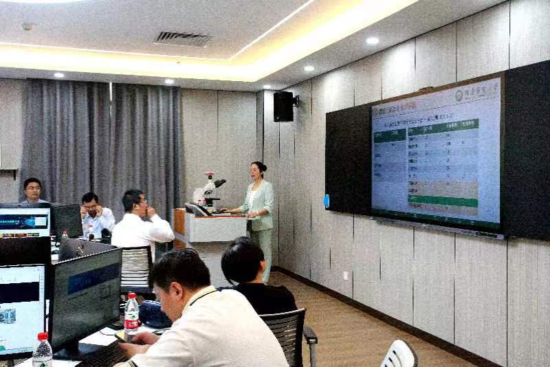 �齫������