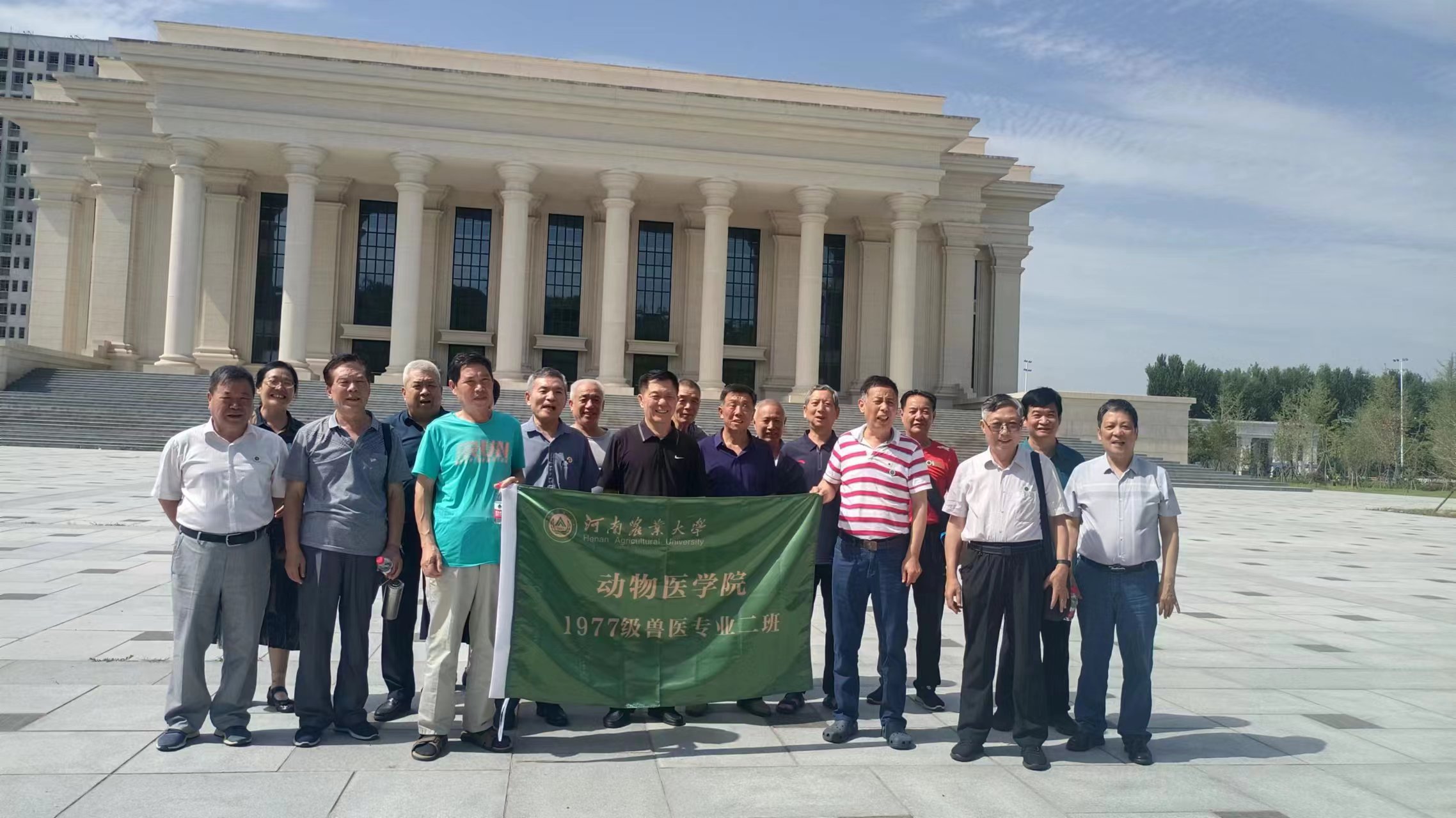 �齫������