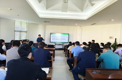 �齫������