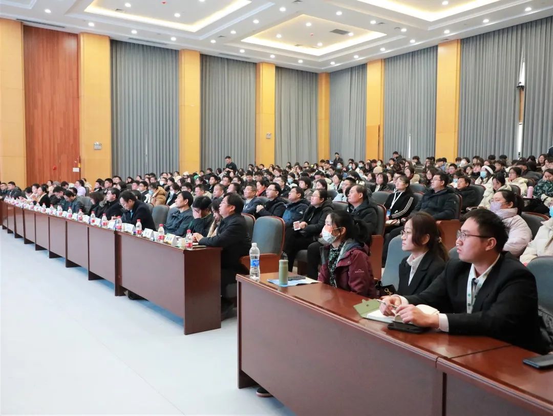 �齫������