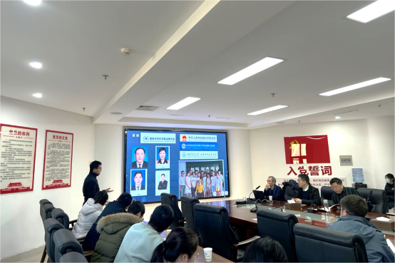 �齫������