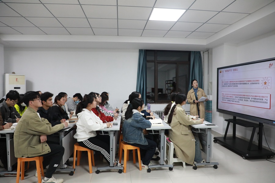 �齫������