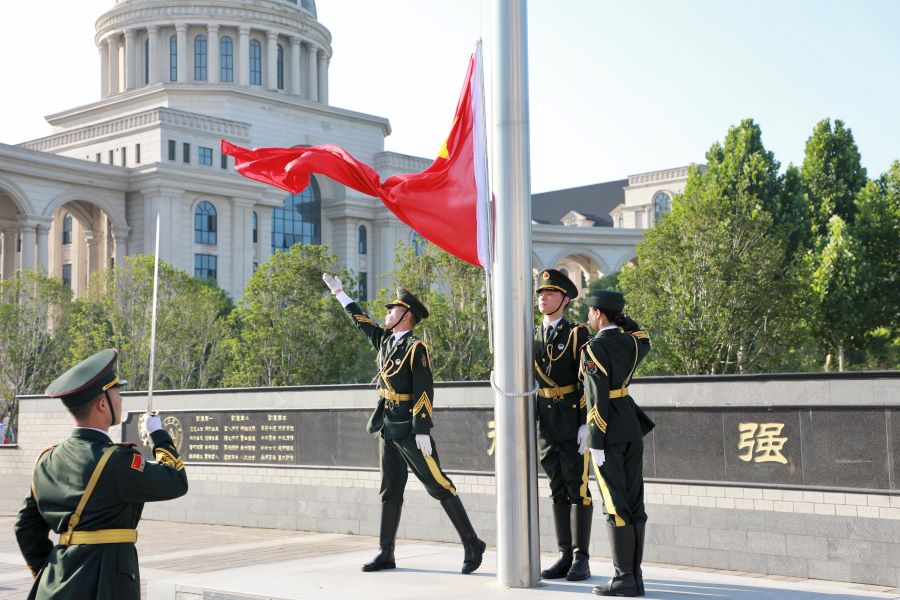 �齫������