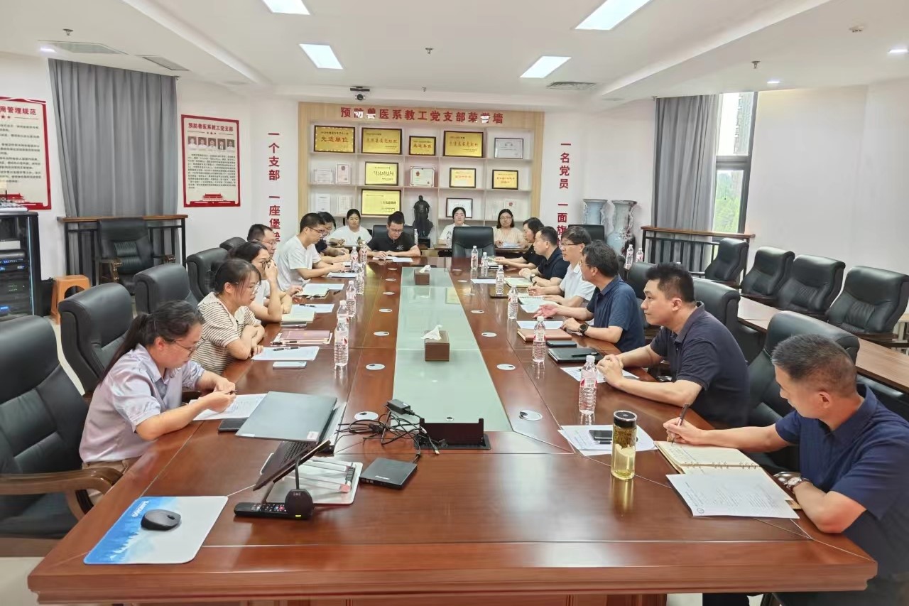 �齫������