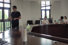 �齫������