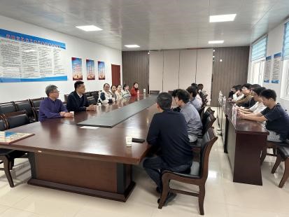 �齫������