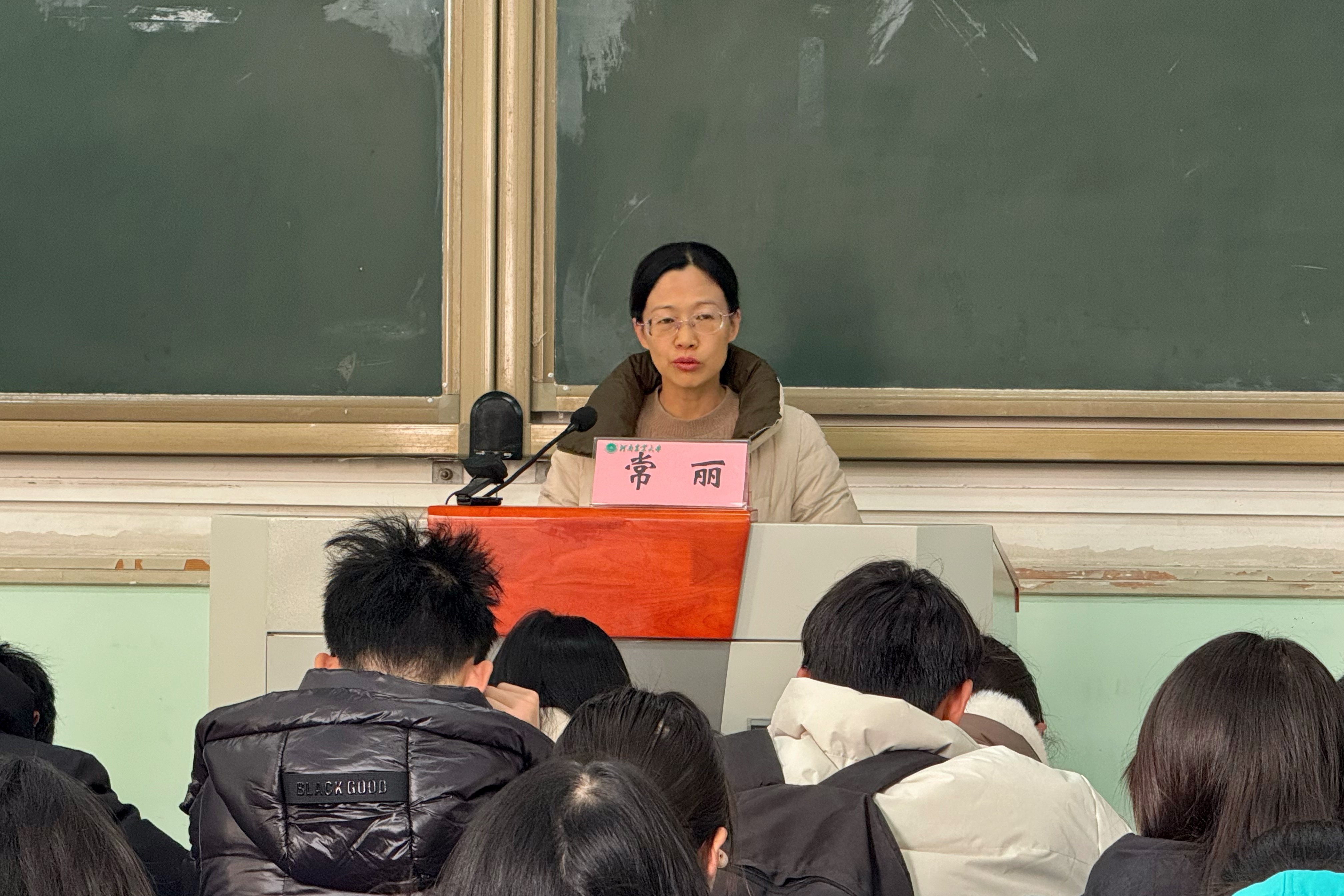 �齫������