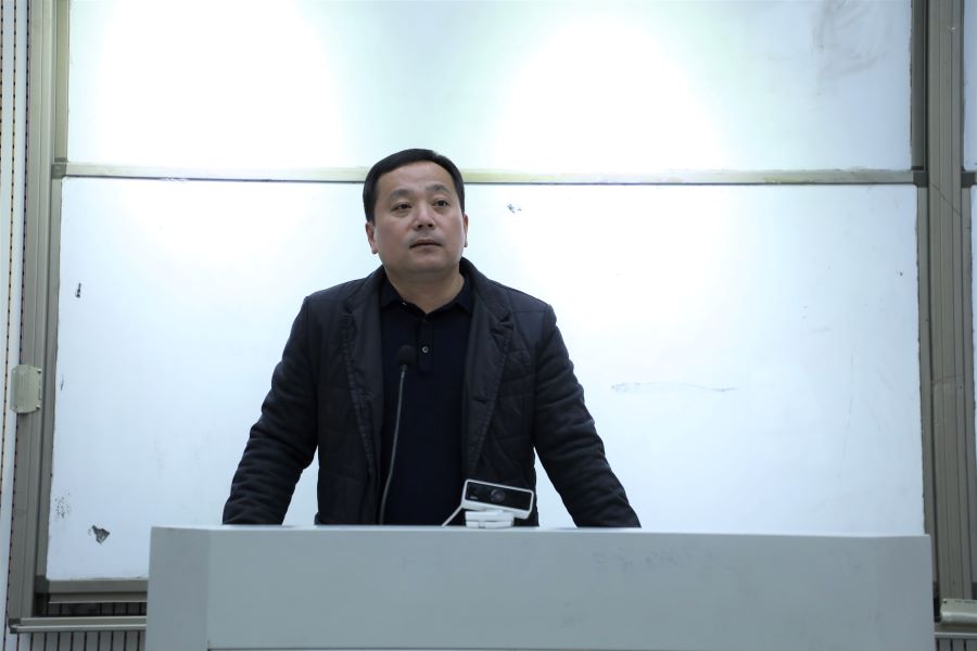 �齫������