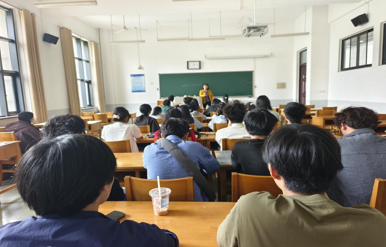 �齫������