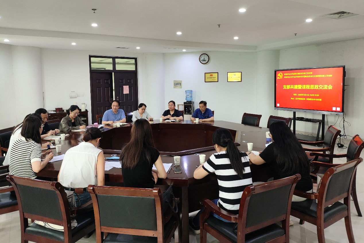 �齫������