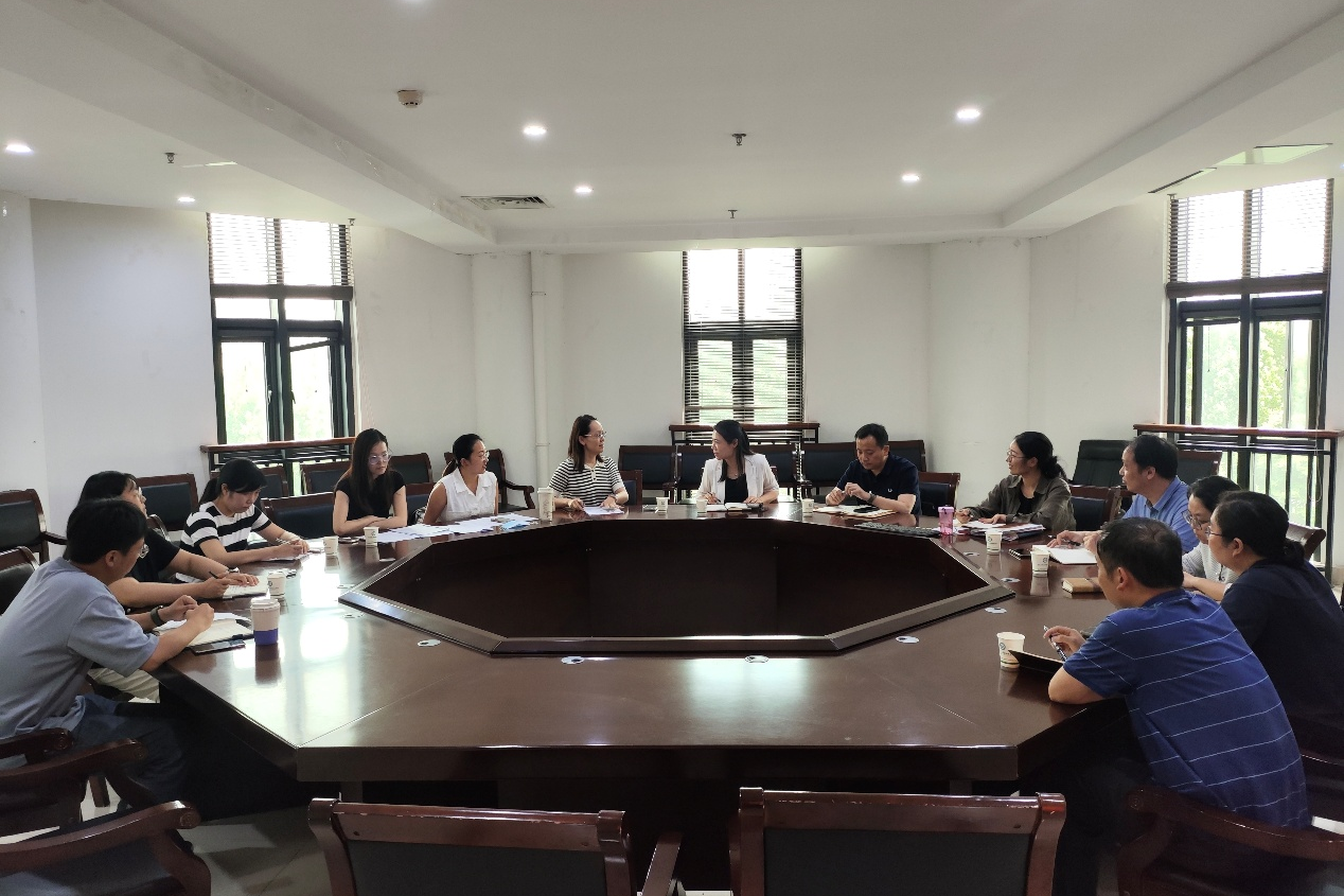 �齫������