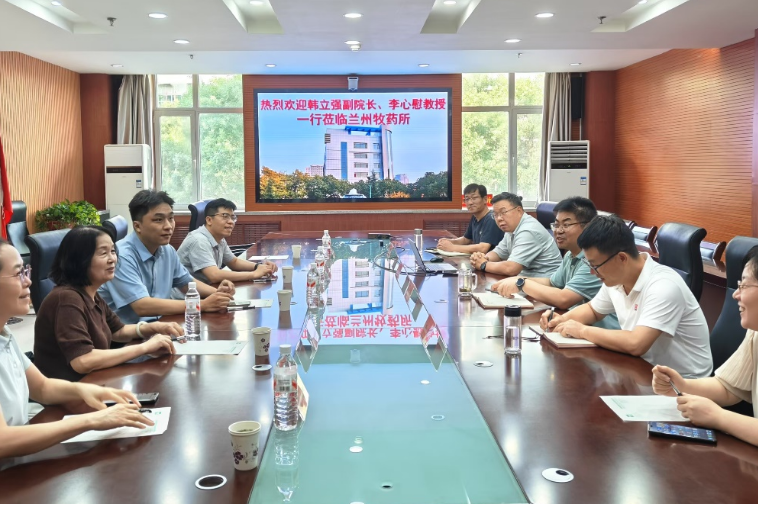 �齫������