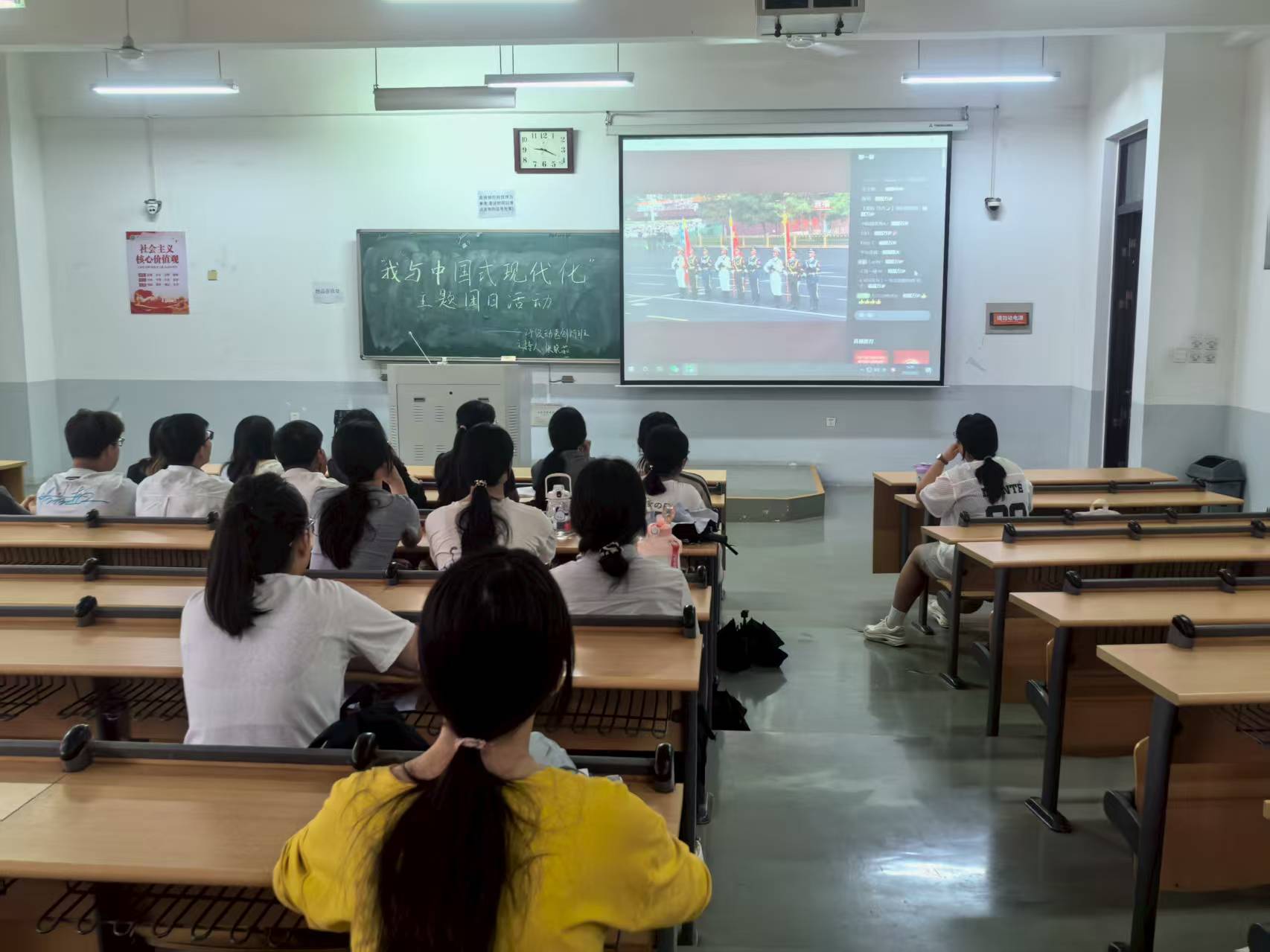 �齫������