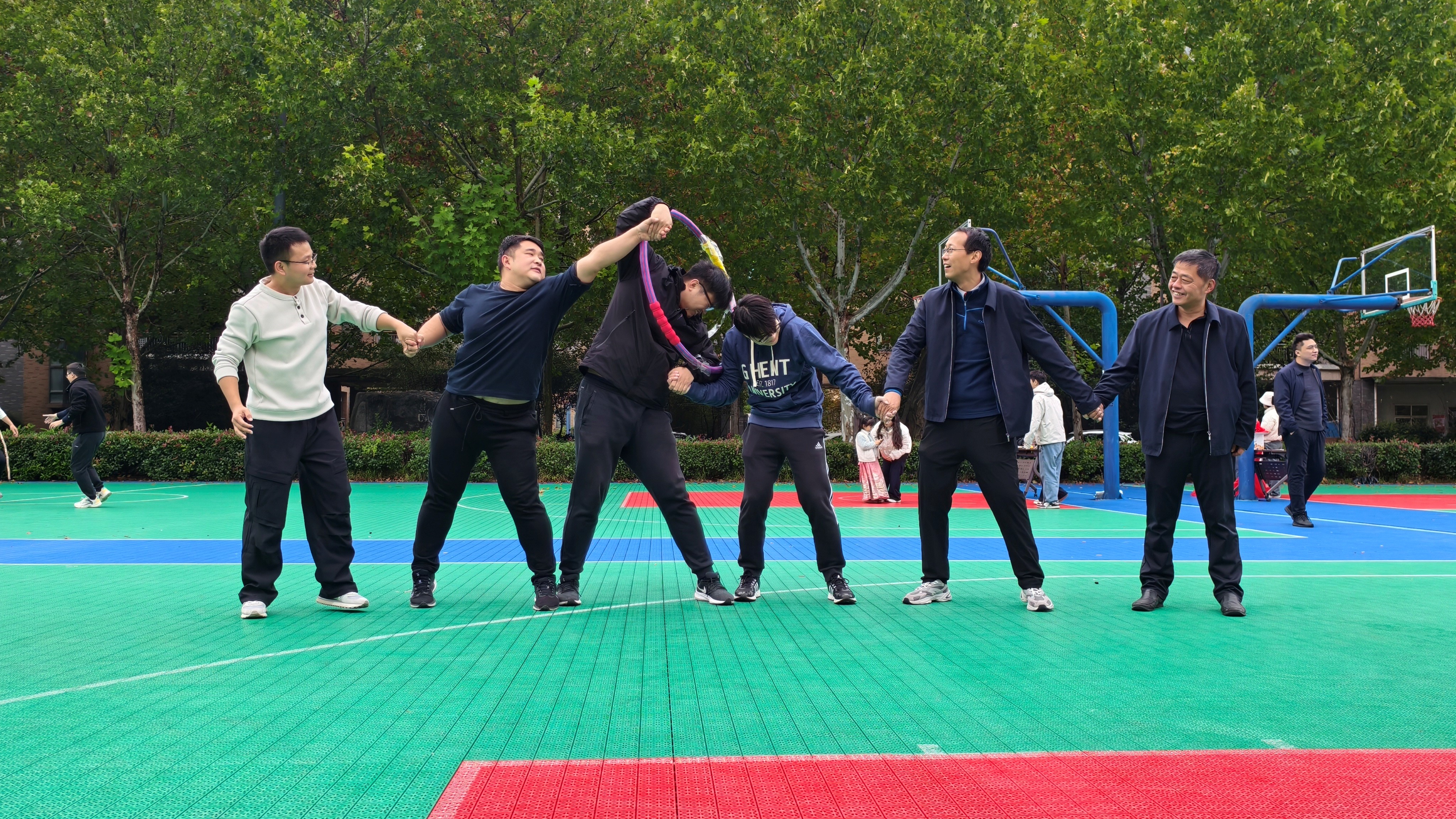 �齫������