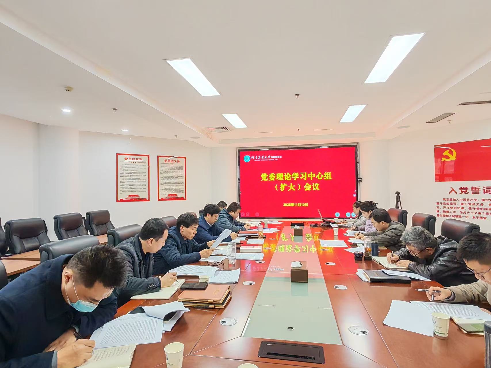 �齫������