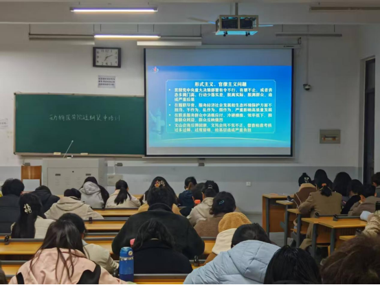 �齫������