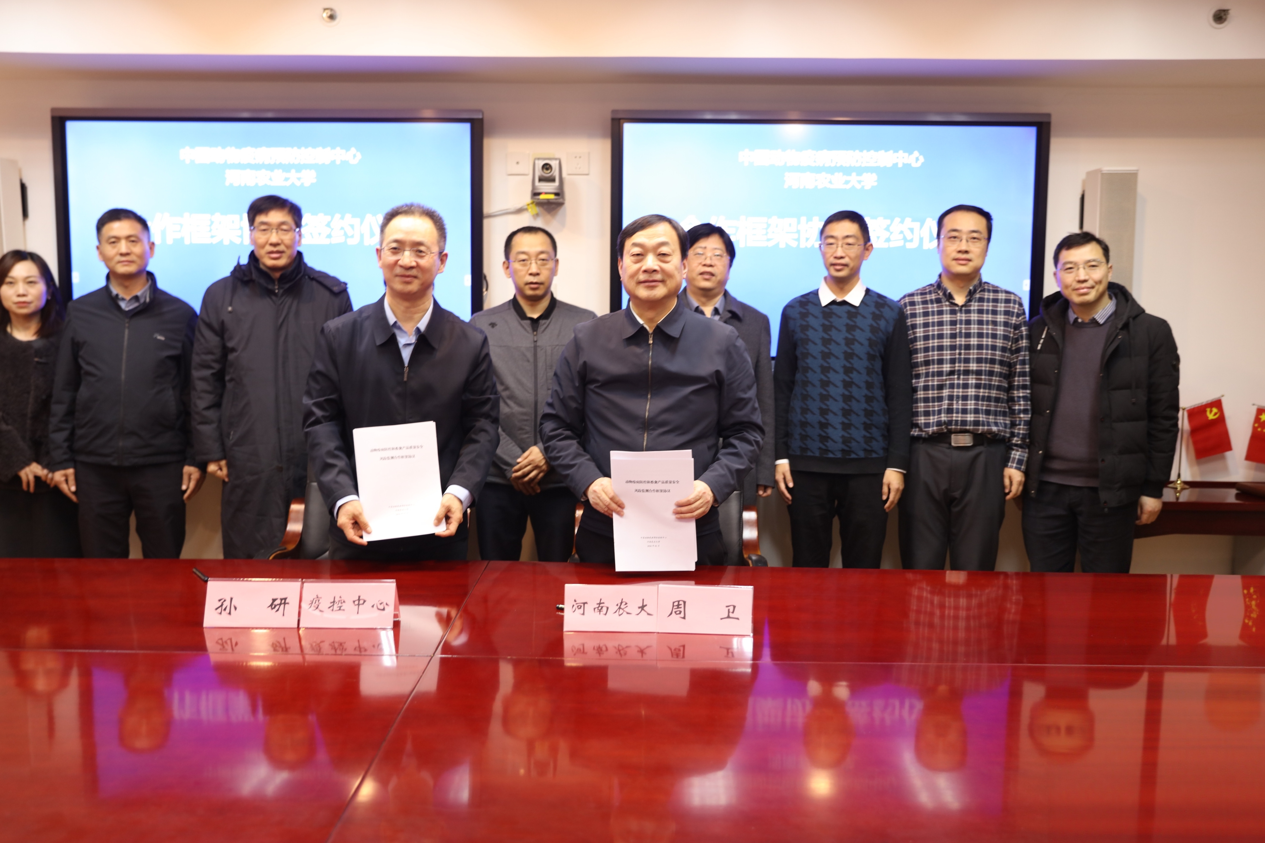 �齫������