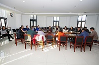 �齫������