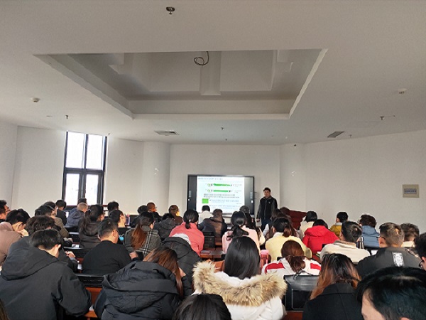 �齫������