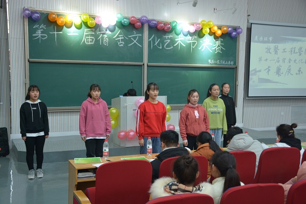 �齫������