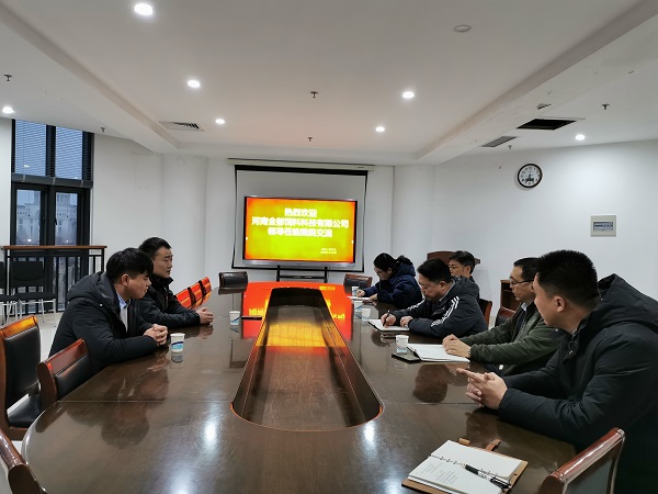 �齫������