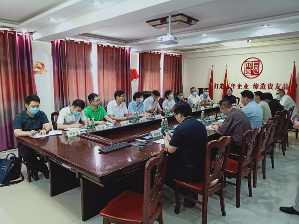 �齫������