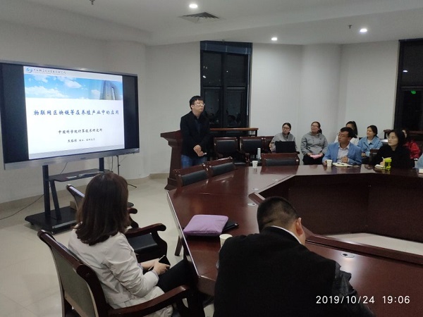 �齫������