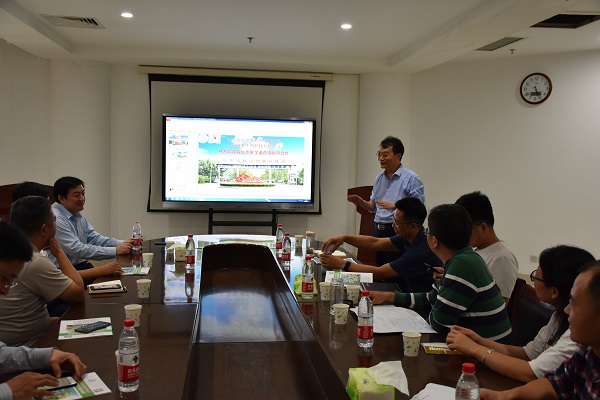 �齫������