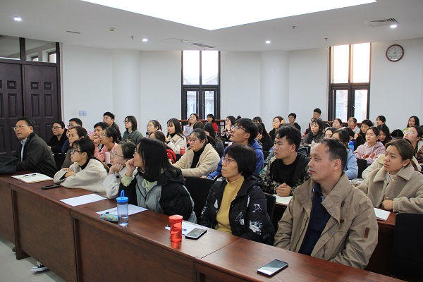 �齫������