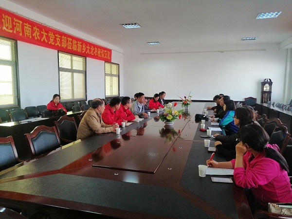 �齫������