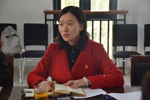 �齫������