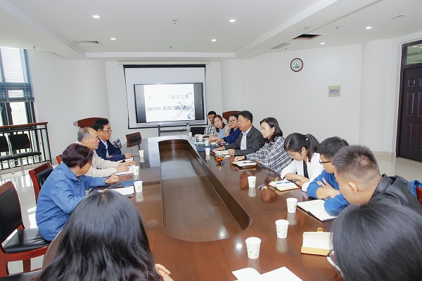 �齫������