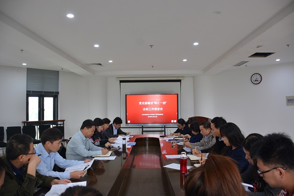 �齫������