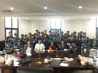 �齫������