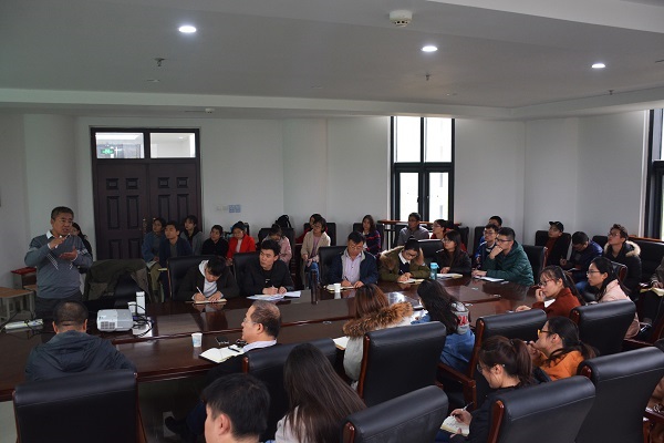 �齫������