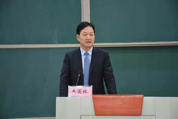 �齫������